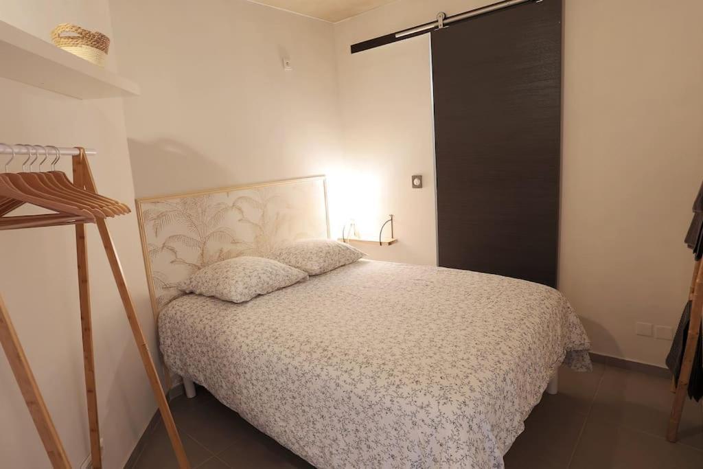 Le Saint Roch 1 - Ac Clim - Wifi - 50M Centre Ville Авиньон Екстериор снимка