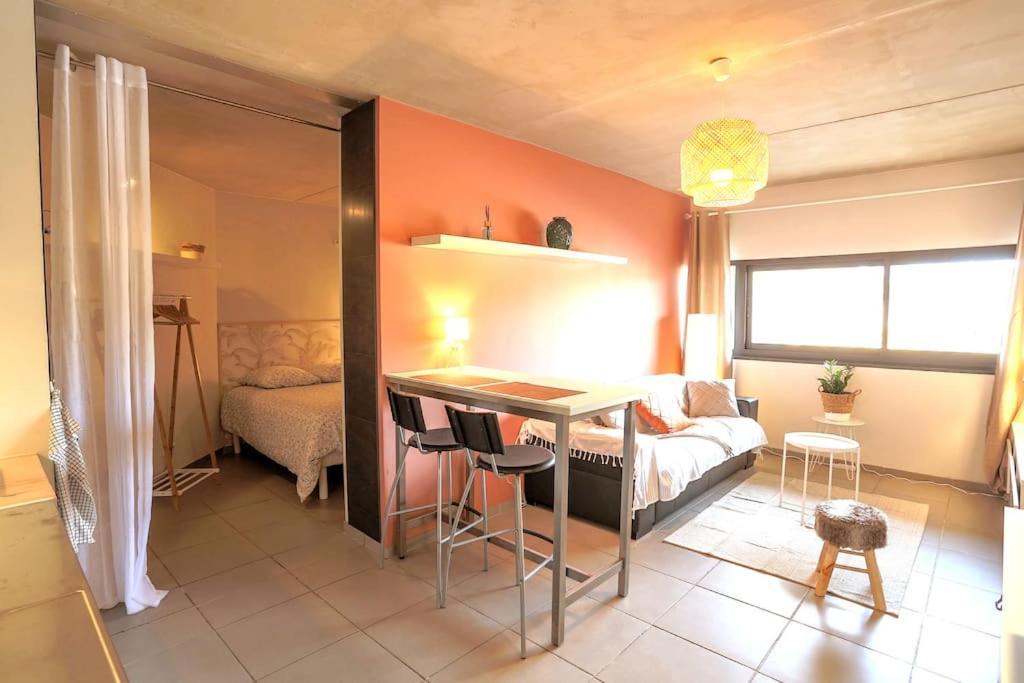 Le Saint Roch 1 - Ac Clim - Wifi - 50M Centre Ville Авиньон Екстериор снимка