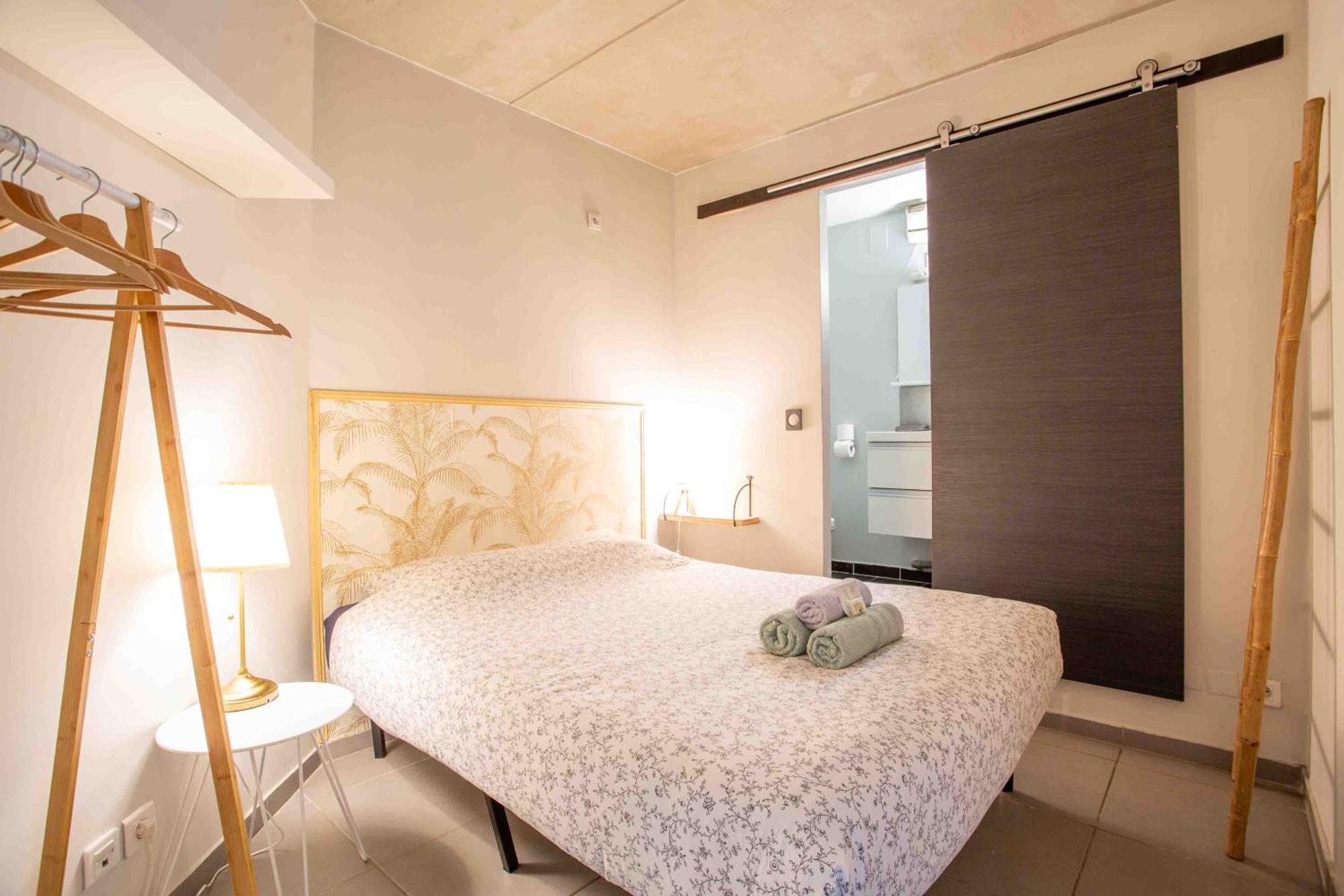 Le Saint Roch 1 - Ac Clim - Wifi - 50M Centre Ville Авиньон Екстериор снимка